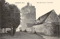 Place Saint-Laurent -Tour Grise