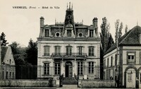 L'Hôtel de Ville 