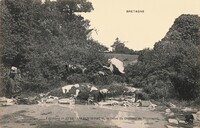 Landéda - La Doué du Château de Tromenec - Lavandières
