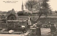 Moëlan-sur-Mer - La Fontaine Saint-Roch - Lavandières