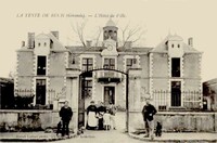 L'Hôtel de Ville 