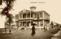 L'Hôtel de Ville 