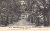 Entrée du Pensionnat de Jeunes Filles