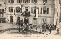 Mairie. Visite du Président de la République