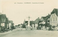 Grande-Rue et la Fontaine