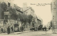 Rue de la République . Hôtel du Nord