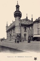 L'Hôtel de Ville 