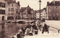 Les Lessiveuses et le Palais de L'Ile