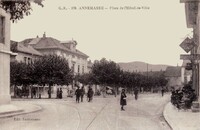 Place de l'Hôtel de Ville 