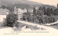 Pont sur le Bonnant et le Grand Hôtel de la Savoie