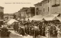 Châlus - Place de la Fontaine