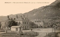 Ville la plus élevée de L'Europe alt.1.321 m - La Gare et le Terminus