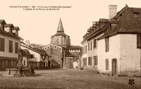 L'Eglise et la Place