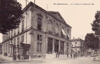 La Mairie et la Justice de Paix