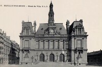 L'Hôtel de Ville 