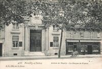 Avenue de Neuilly - La Banque de France