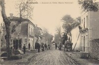 Avenue de cette. Route Nationale