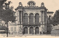 Le Théâtre