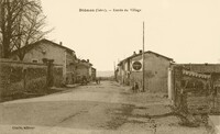 Entrée du Village