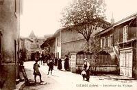 Intérieur du Village
