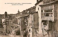 Pont-en-Royans - Maisons suspendues au-dessus de la Bourne