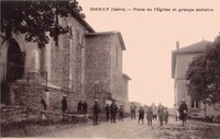 Place de l'Église et groupe scolaire