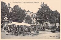 Place Hôtel de Ville et Marché