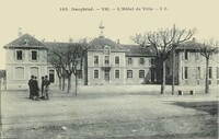 Vif - L'Hôtel de Ville 