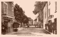 Virieu - La Place