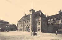 L'Hôtel de Ville 