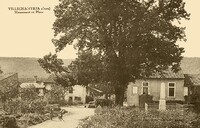 Villechantria - Monument et Place