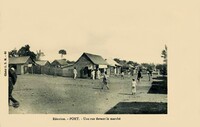 Une Rue devant le marché