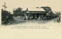 Boutique de Chinois au coin des rues de la Gare  & de la Gendarmerie