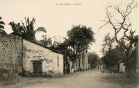 Une Rue du Village