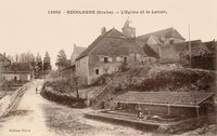 RECOLOGNE  - L'Eglise et le lavoir -Lavandières