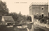 Morée - Le Vieux Moulin - Lavandière