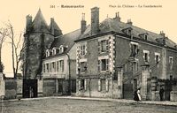 Place du Château - La Gendarmerie