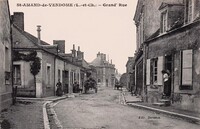 Saint-Amand-de-Vendome - Grande Rue