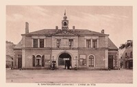 L'Hôtel de Ville 