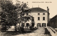 L'Hôtel de Ville 