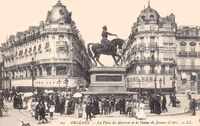 La Place du Martroi et la Statue de Jeanne-D 'Arc