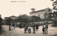 Monheurt - Place de la Mairie