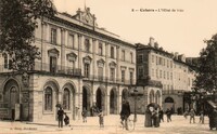 L'Hôtel de Ville 