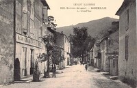 Douelle - La Grande Rue