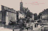 La Canourgue - La Place du Faubourg et la Vieille Tour