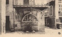 Fontaine Notre-Dame (Vierge noire)