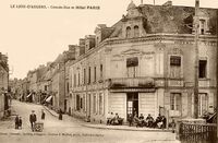 Le Lion-d'Angers - Grande Rue et Hôtel Paris