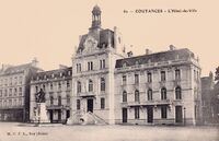 L'Hôtel de Ville 