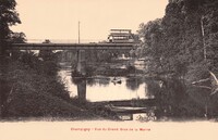 Champigny - Vue du Grand Bras de la Marne
