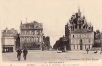 Place de la République, Rue du Commerce